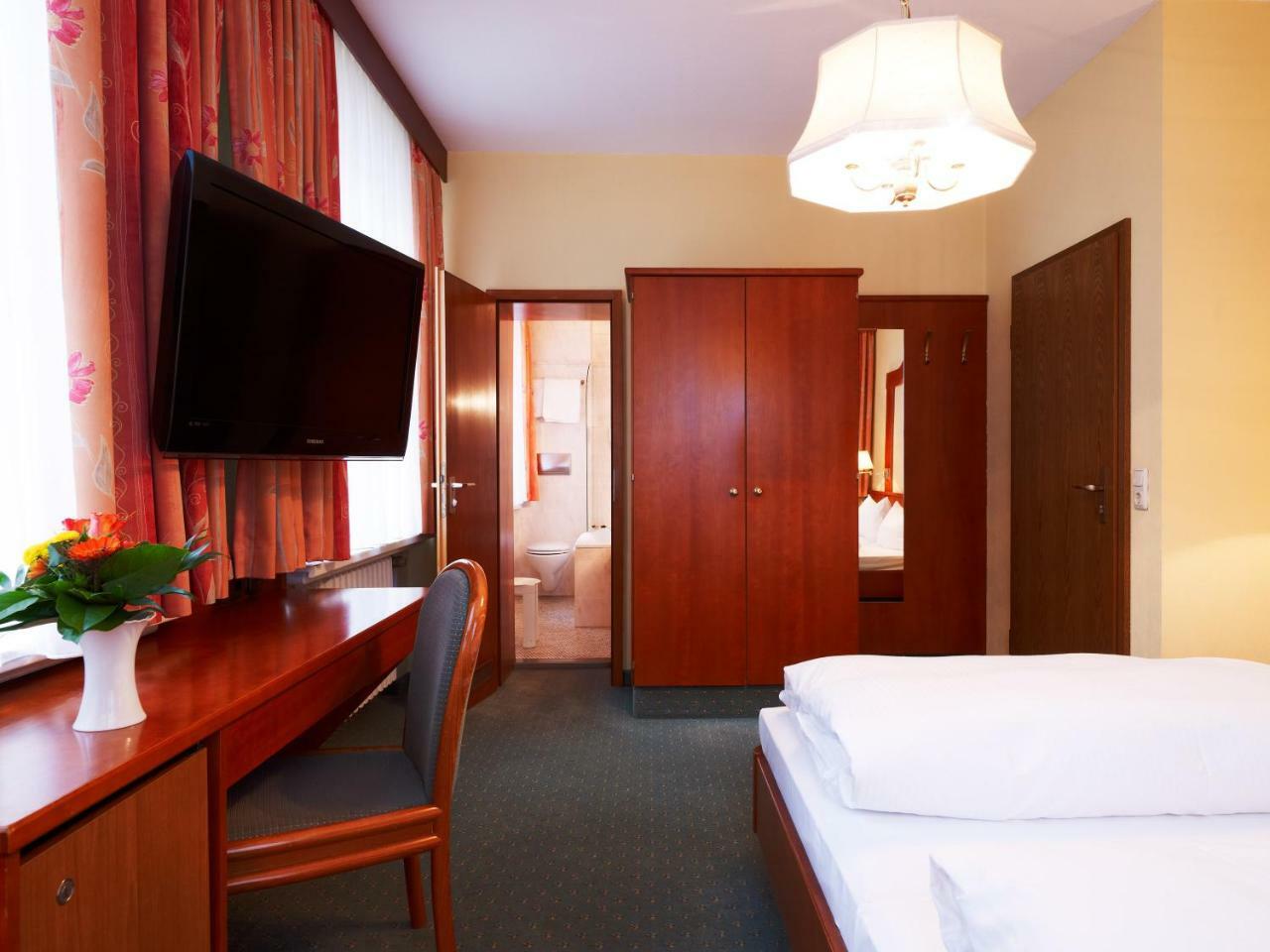 Jakie s\u0105 najlepsze hotele w pobli\u017Cu lokalizacji Kaiserburg Nurnberg? Zewnętrze zdjęcie
